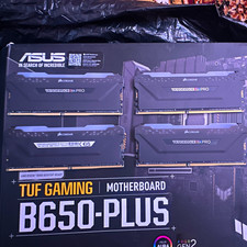 Corsair Vengeance RGB Pro 64GB (4x16GB) DDR4-3600 DIMM CMW32GX4M2Z3600C18