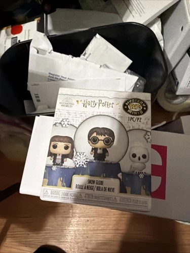Funko Mystery Minis Figure: Harry Potter Snow Globe - Harry in Uniform *RARE!*