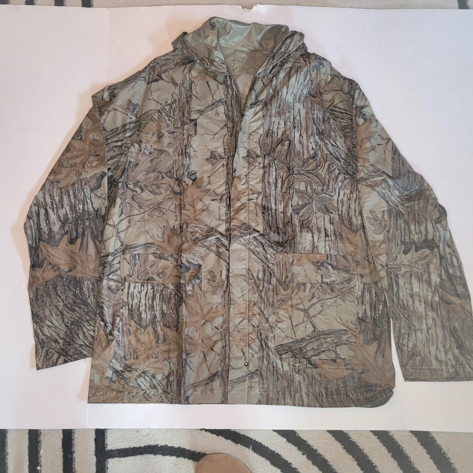 Real Tree Camo Rain Suit Medium Jacket Pants Waterproof Breathable Shell Hunting - Image 2 of 4