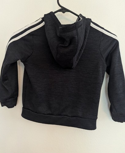 Adidas Kids Size 5 Black Full Zip Jacket Hoodie Three Stripe Pockets Boys Black - Picture 2 of 4