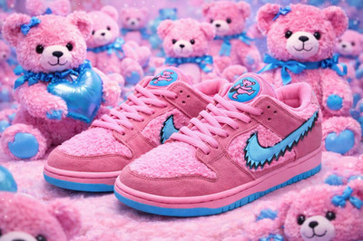 SB Dunk Low x Grateful Pink Bear Women's All Size 4-11