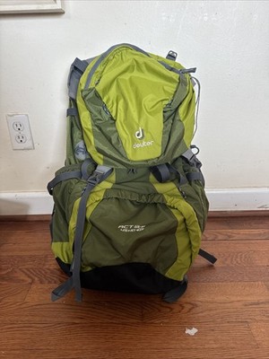Deuter ACT Lite 60 + 10 SL Pack Hiking Backpack Green Gray Camping Outdoors