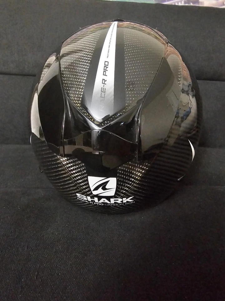 Casco de piel de carbono Shark Race R Pro Foto 4 de 4