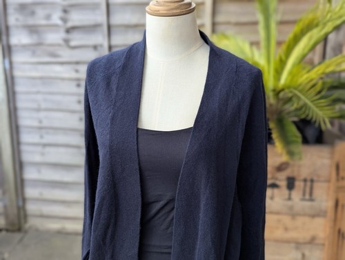 C By Bloomingdale’s 100% Cashmere Open Fromt Cardigan Sode Slit XS New - Picture 2 of 9