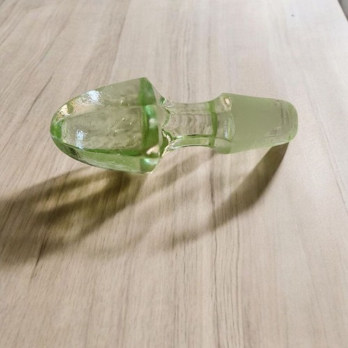 Vintage Green Depression Uranium Glass Cruet with Stopper Vaseline Glass Hocking - Picture 3 of 4