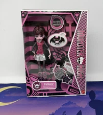 2024 Monster High Draculaura Boo-riginal Creeproduction Fashion Doll *Damaged*