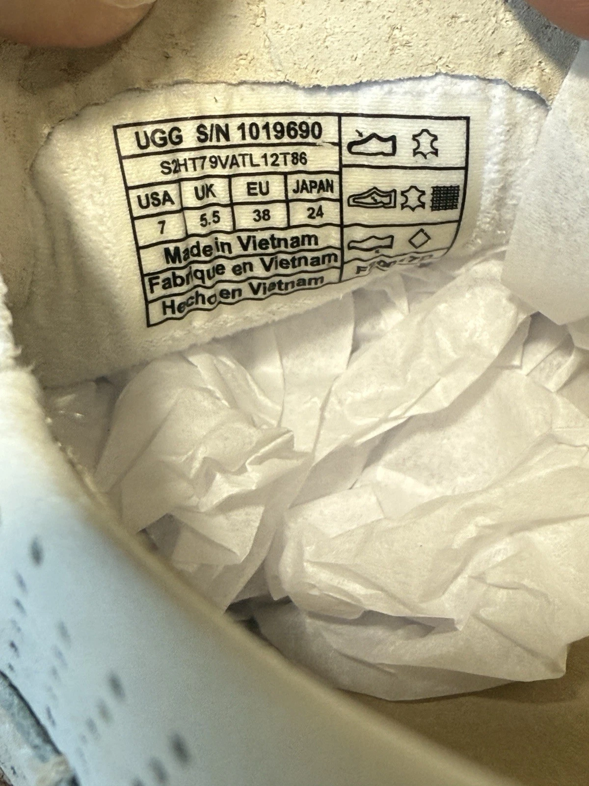 Sneakers casual UGG donna Adley Perf pelle bianca traforata slip on taglia 7