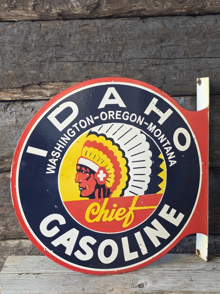 VINTAGE DOUBLE SIDED IDAHO CHIEF GASOLINE PORCELAIN FLANGE SIGN 17.5" X 17" - Image 3 of 4