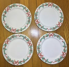 Set of 4 International Tableworks Christmas Ribbons 7 5/8" Salad Plates