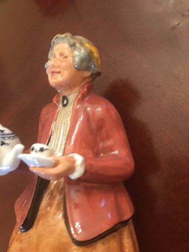 Vintage Royal Doulton Teatime HN2255 Porcelain Figurine - Picture 8 of 11