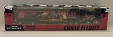 2020 NASCAR CUP SERIES - CHASE ELLIOTT 9 HOOTERS GIVE A HOOT 1:64 TEAM HAULER
