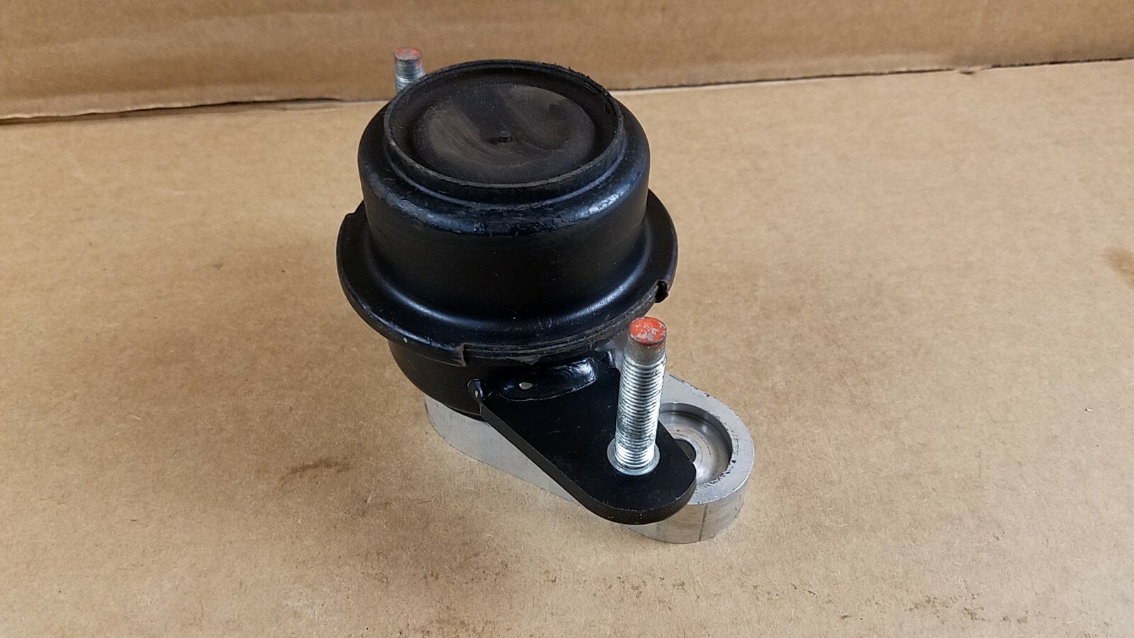 ⭐⭐ OEM INFINITI EX35 G37 Q50 Q70 QX50 REAR TRANSMISSION MOUNT BRACKET