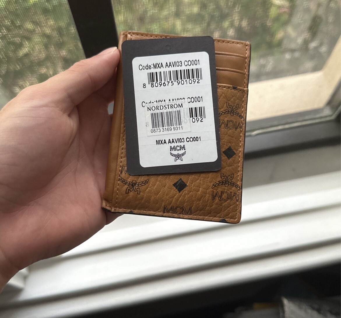♩MCM財布2点セット(^^)韓国人気　シルバー♩ MCM Wallet | eBay