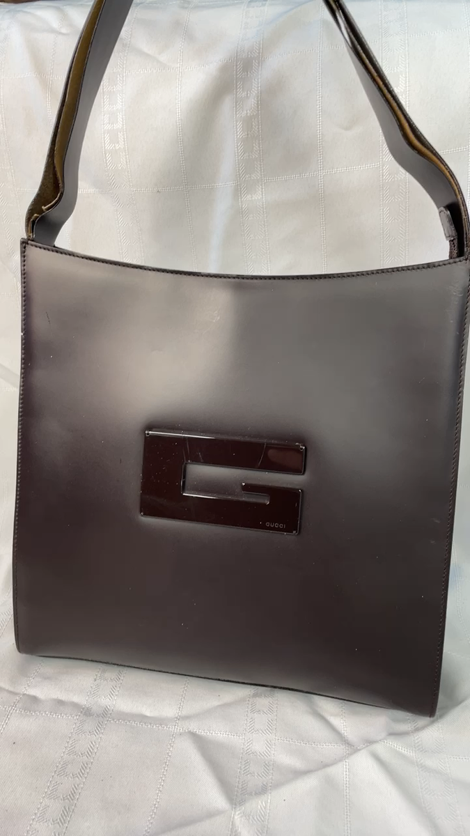 Vintage Gucci Structured Sleek Dark Brown Leather Shoulder Vintage Gucci Structured Sleek Dark Brown Leather Shoulder