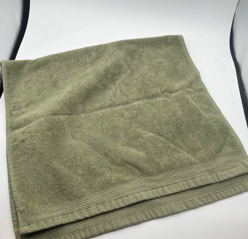 Vintage AVANTI Green Wreath Christmas Hand Towel 15 x 28" - Picture 3 of 5