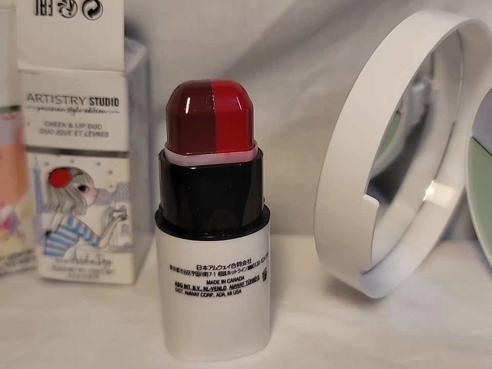 Artistry Studio (2-Pc Combo) Color Correct Perfect Face Compact & Cheek Lip Duo - Image 3 of 4