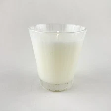 NEST Linen  8.1 Oz Scented Candle -No Box - Cosmetic Misfit -  Retails $48