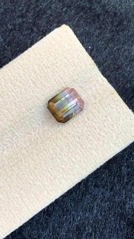 2.20 CRT Natural Faceted tricolour tourmaline from Afghanistan 🇦🇫 - Image 4 of 4