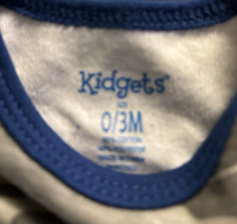 Kidgets Grandpa’s Little Buddy Camuflaje Manga Larga Una Pieza Infantil Talla 0-3 Meses Foto 4 de 4