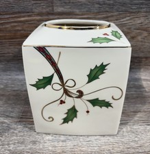 Lenox Holiday Nouveau Gold Holly Berry Ribbon Tissue Box Holder Cover Christmas