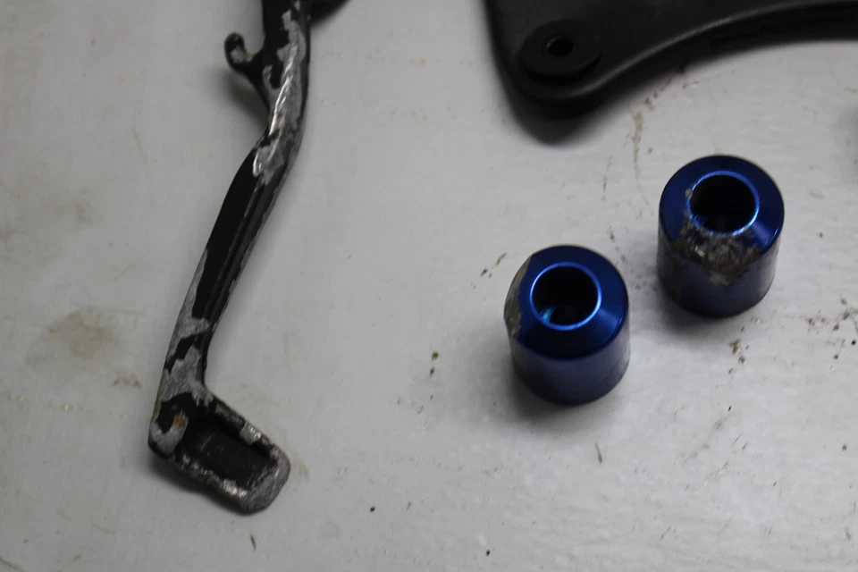 LOTE DE PEÇAS E FERRAGENS 2007-2008 KAWASAKI NINJA ZX6R ZX-6R - Imagem 2 de 4