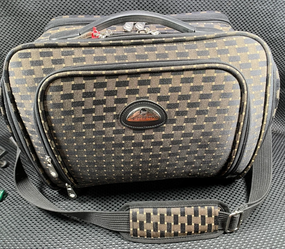 Bolso de Viaje de Mano American Flyer Correa de Hombro Ajustable Beige/Marrón IN6093 Foto 2 de 4