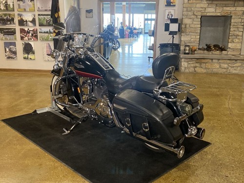 2005 Harley-Davidson® FLHRCI - Picture 11 of 12
