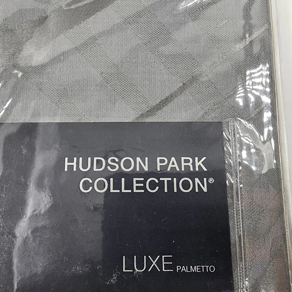 Travesseiro padrão Hudson Park Collection Palmetto algodão seda farsa prata + - Imagem 3 de 4