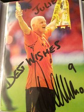 6x4 Hand Signed Photo of Hull City's Dean Windass