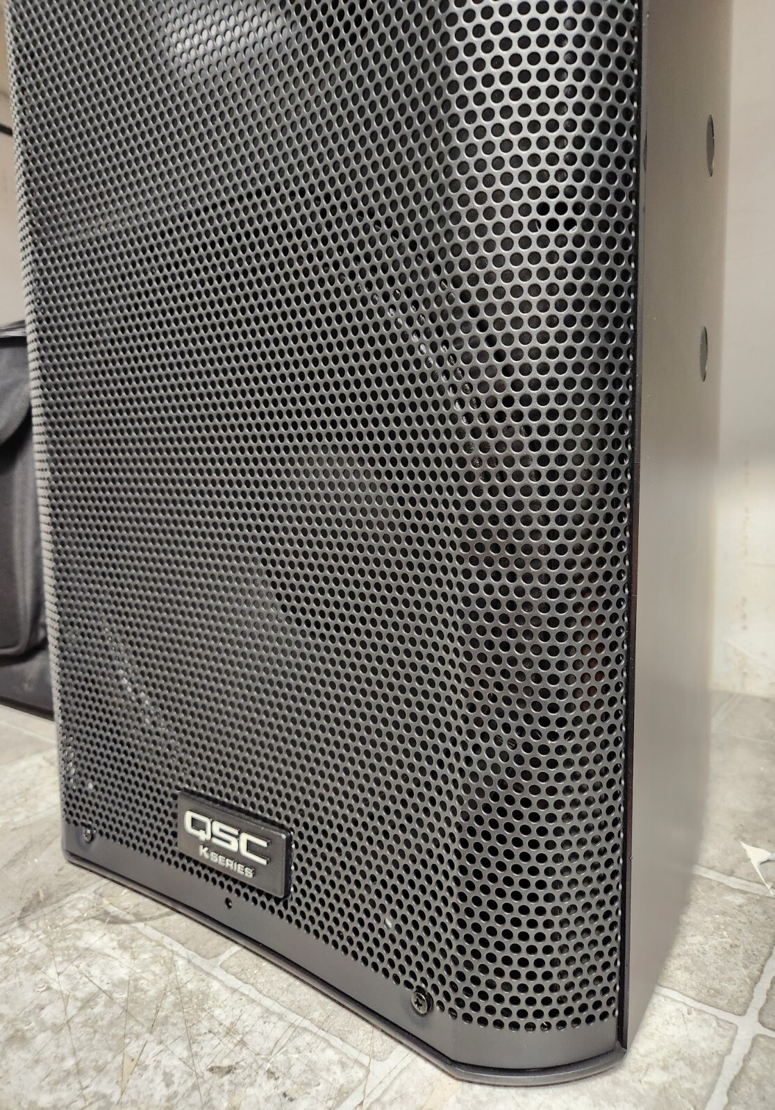 Pair of QSC K12 Active Speakers eBay