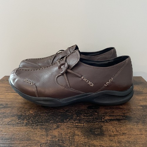 clarks wave run slip on