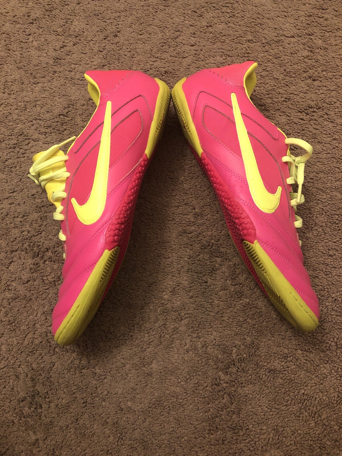 size 11 womens nike shoes