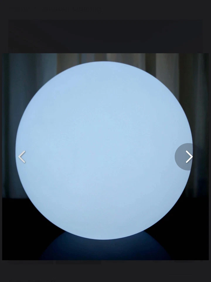 Bola de luz flotante inalámbrica LED que cambia de color para piscina Foto 4 de 4