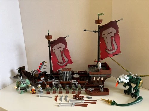 LEGO Castle: Troll Warship (7048)