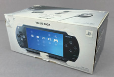 PSP 1004 Value Pack Sony Playstation Portable PAL Konsole Zubehörpaket OVP