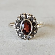 NEW Sterling Silver Faceted Garnet Oval Bezel Set Ring Size 7 January Birthstone