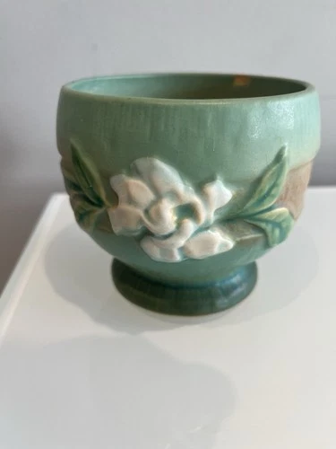 ROSEVILLE Green POTTERY 657-3 GARDENIA  ROSE BOWL Vase Planter Cottage Core USA