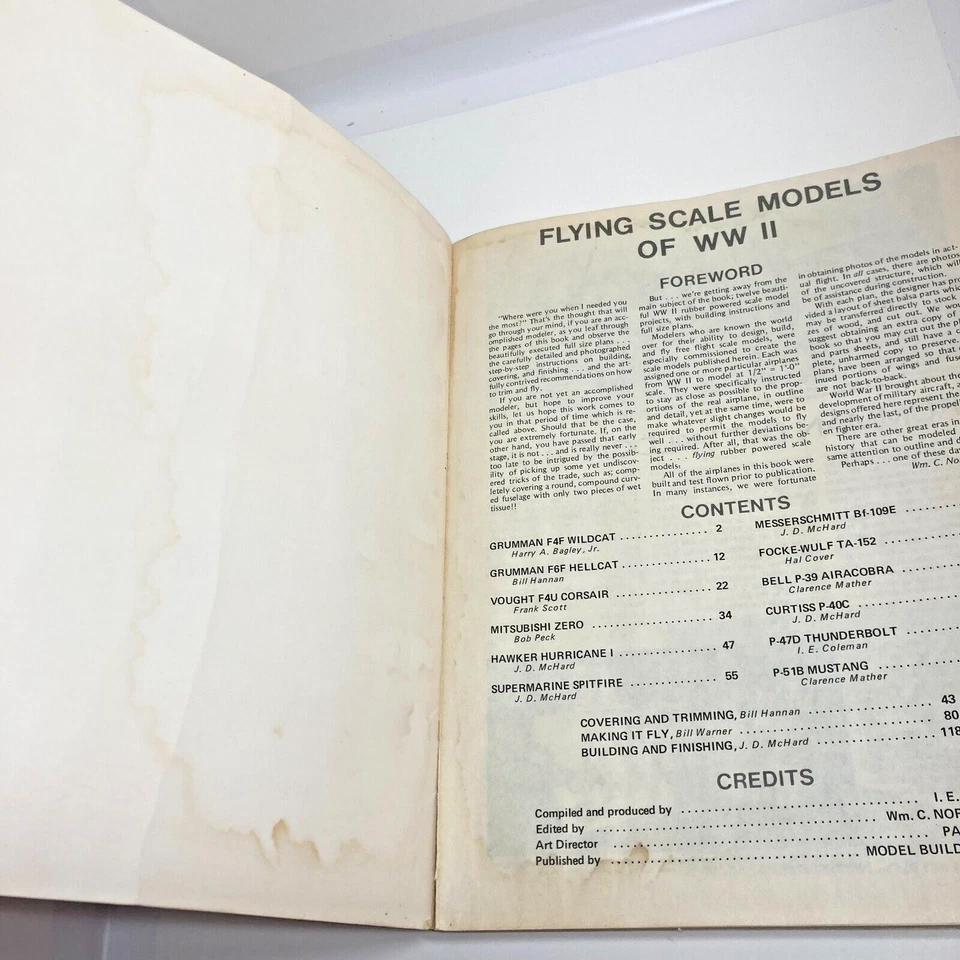 Flying Scale Models of WWII 12 Full Size Plans 1/24 Scale 1974 Illustrated Book - Image 2 of 4