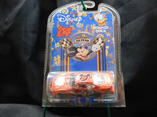 2004 Disney Daytona 500 Edition 1:64 (Set of 5 cars) (21-12-004) - Picture 6 of 11