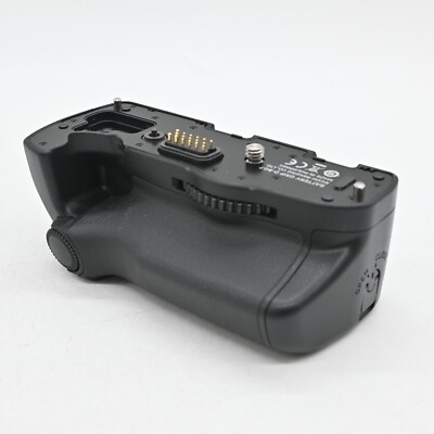バッテリーグリップ　D-BG7  pentax kp Amazon.com : Pentax D-BG7 Kp Battery Grip, Compact, Black