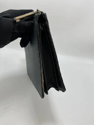 Fendi Cuoio Romano Selleria Metal Stitch Slim Clutch Pre-Owned Authentic - Picture 6 of 8