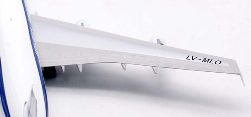 InFlight 1/200 IF742LV1224, Boeing 747-287B Aerolineas Argentinas LV-MLO - Picture 11 of 17
