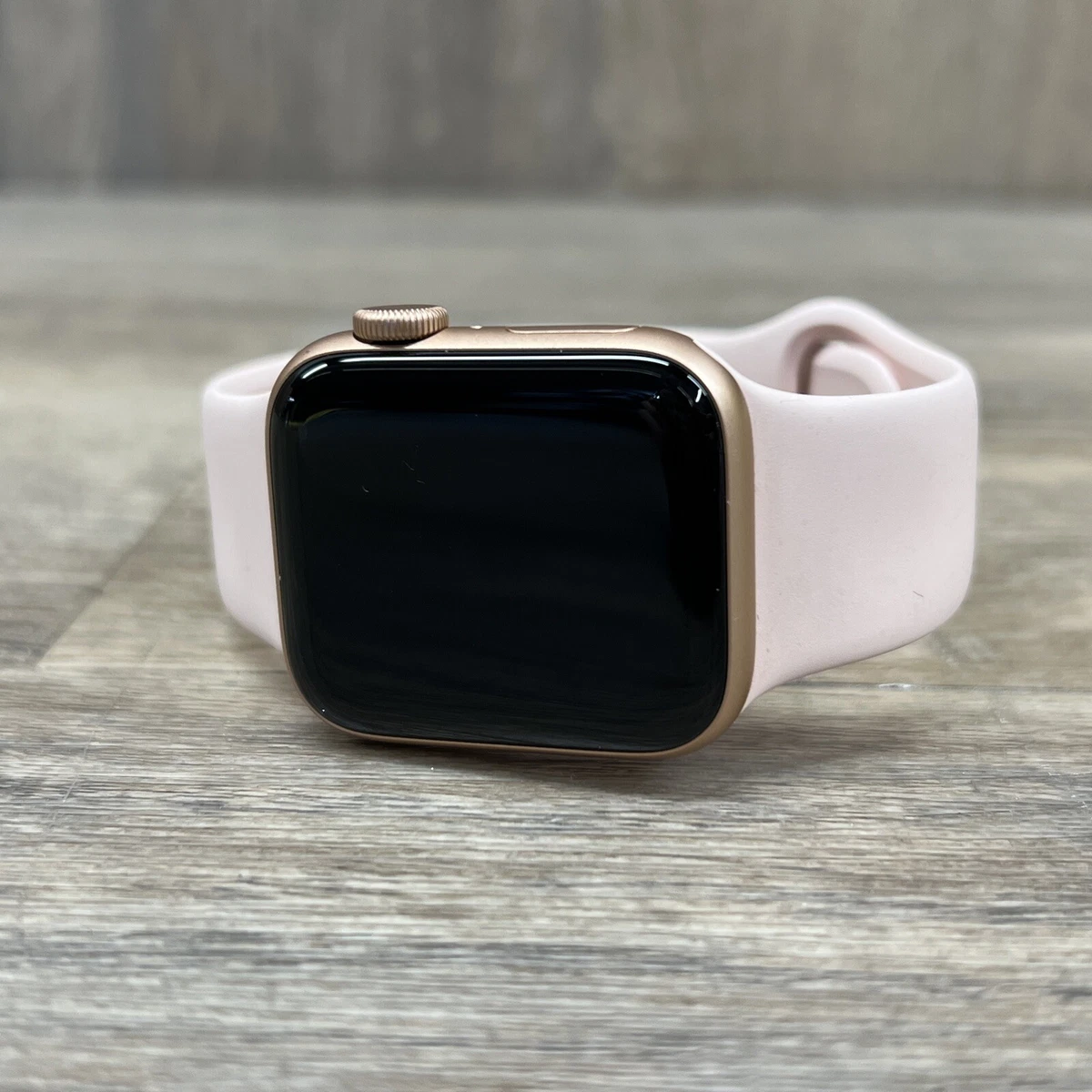 FOR PARTS Apple Watch Series SE GPS 40MM Rose Gold Model A2351