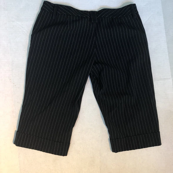 Pantalones Cortos Para Mujer Poetry Medianos Largos Cremallera Negro Blanco Rayas Foto 2 de 4