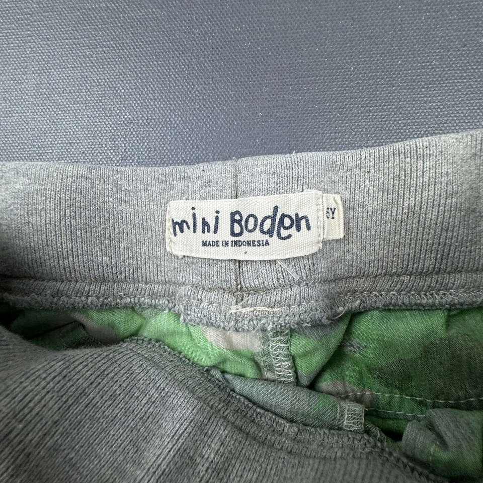 Pantalones Cortos Carga Mini Boden Camuflados Verde Niños 6Y Bolsillos con Cordón Informales Jugar Foto 2 de 4