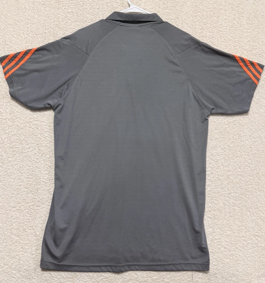 阿迪达斯男式 Polo 高尔夫衬衫。 灰色和橙色 5XL 码,但适合 3XL 码 — 第 2/4 张图片