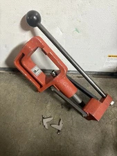 Pacific Single Stage reloading press With Priming Arms Lightweight Aluminum Body