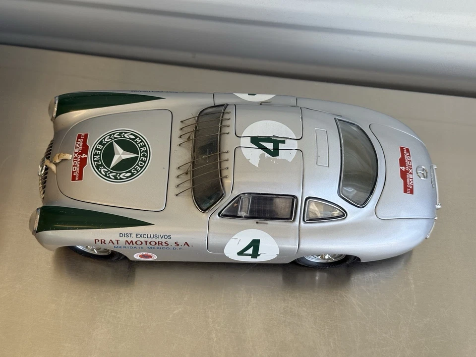 CMC Mercedes 300 SL 1952 Carrera Panamericana 1:18 New Limited Edition DAMAGED - Image 3 of 4