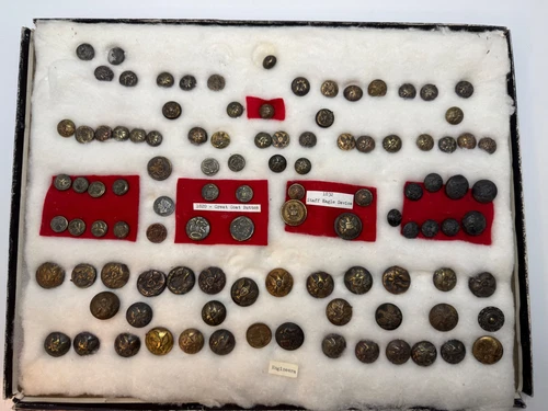 ANTIQUE 100+ Military Buttons Pre CIVIL WAR Waterbury Horstmann TX NM Dug LOT
