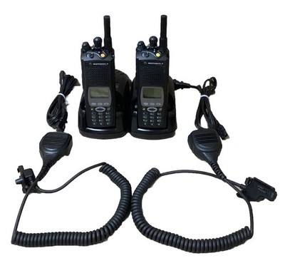 Motorola XTS5000 High-End Emergency Service 700/800MHz Two Way Radios & Charger